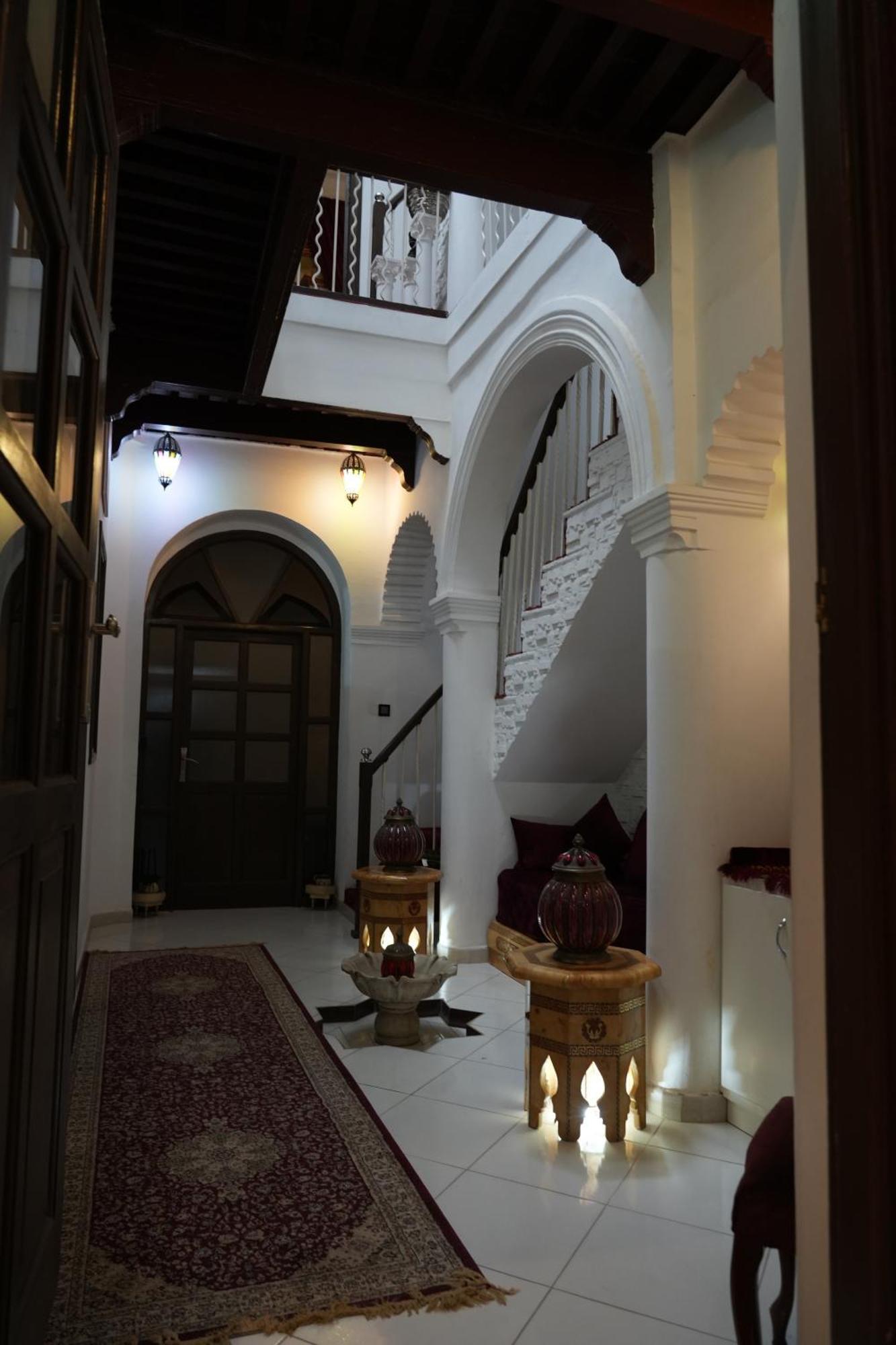 Dar Essaki 1886 Hotel Tânger Exterior foto